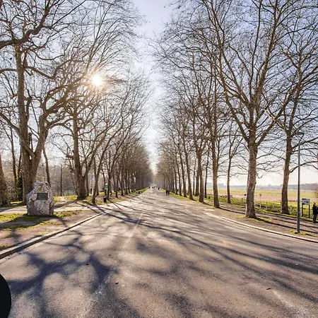 Appartamento Panoramic Unique View & Private Parking Caen